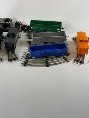 Vintage Marx New York Central Electric Train Set W/Tracks Locomotive 400 Runs